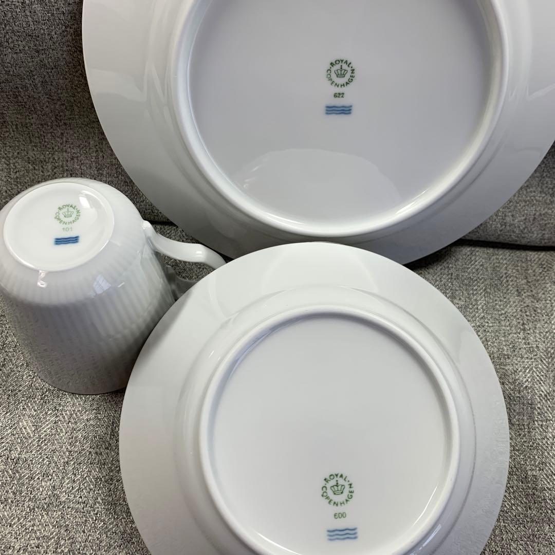 ホワイトフルーテッド　マグカップ　ボウル　ホワイトシグネチャー　プレート　ペア