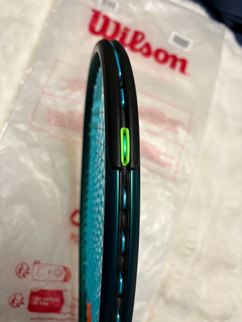 Wilson Blade V9 16x19 テニスラケット 美品