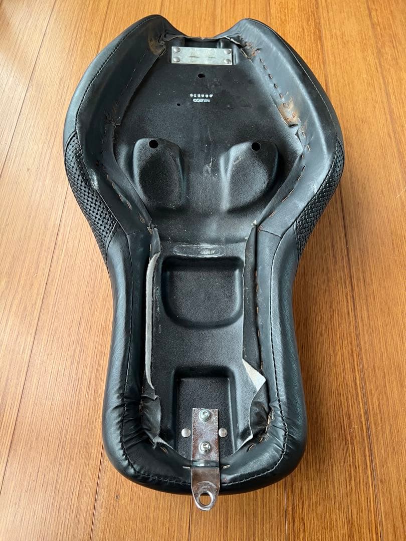 スポーツスターシート　〜03