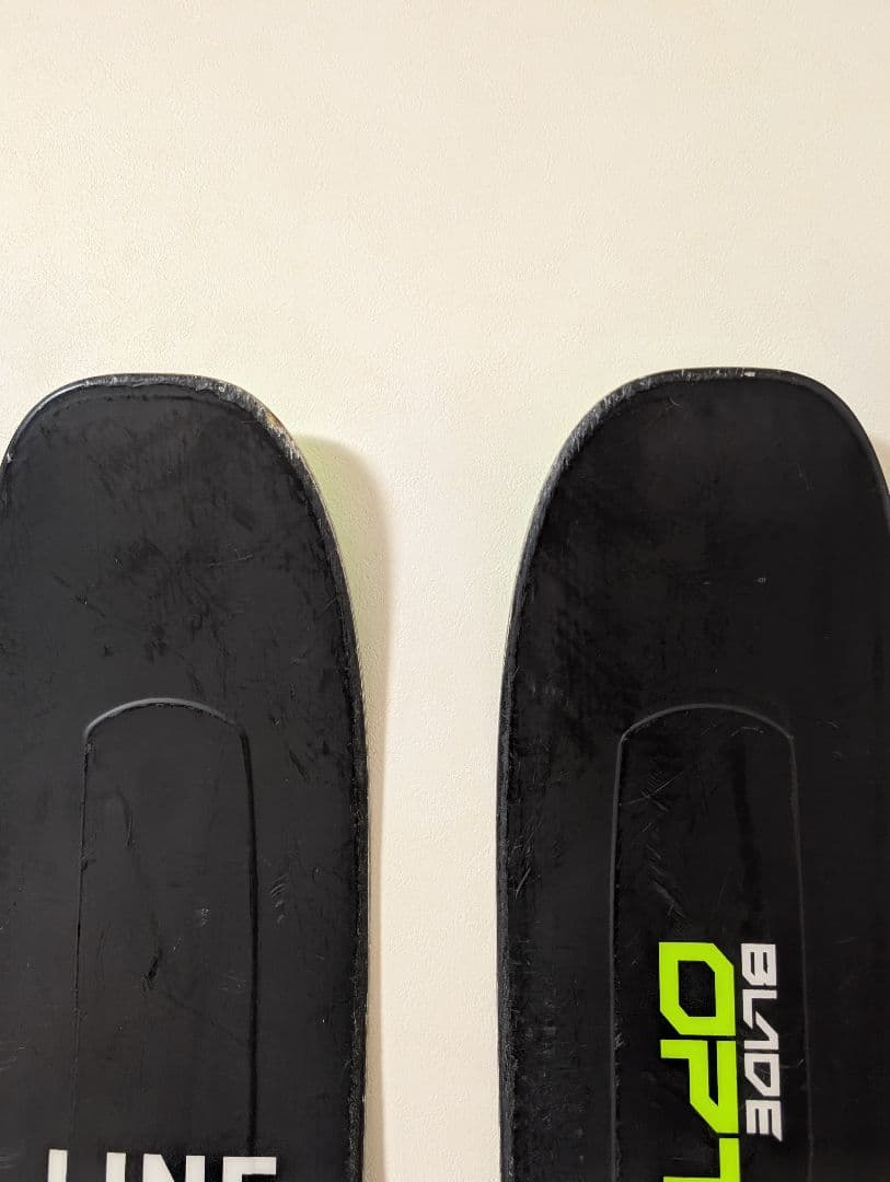 LINE BLADE OPTIC 104 スキー板　マーカーグリフォン付