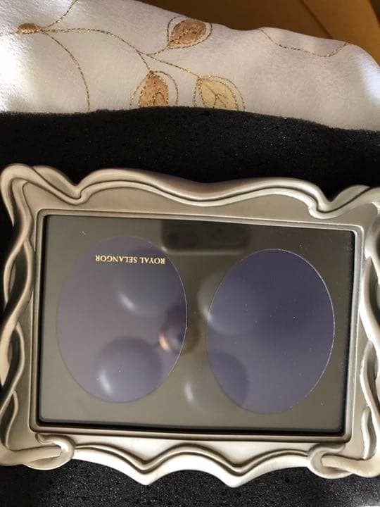 R OYAL SE L A N G O R   PE W T R1〒5