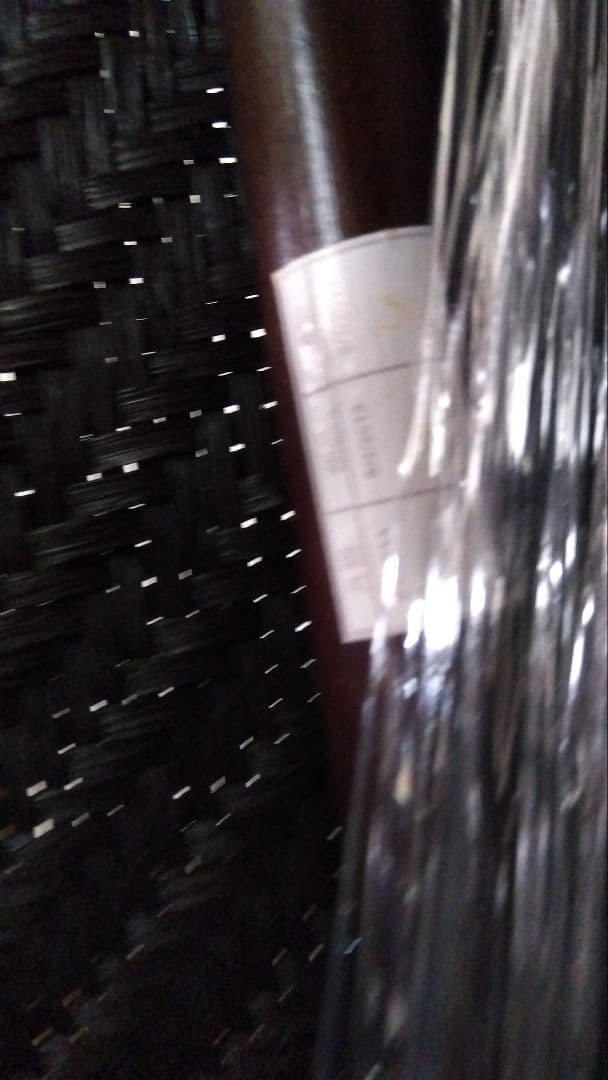 ラタンテーブル（ガラス天板付き）