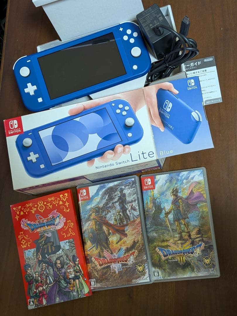 Nintendo Switch Lite ブルー 本体 + ゲームソフト3本