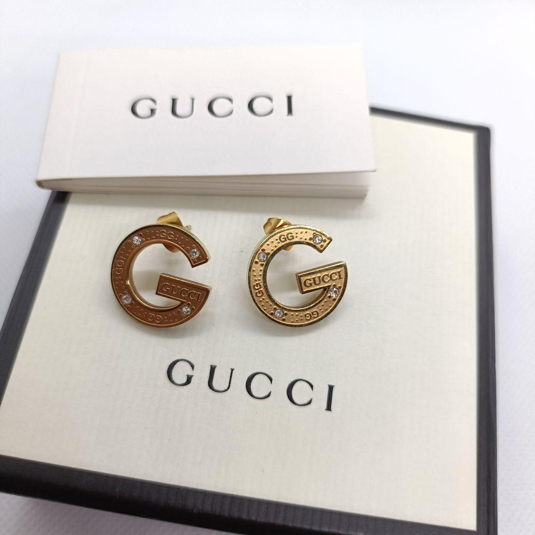 GUCCI✨️ピアス　Gロゴ　ゴールド　スタッド