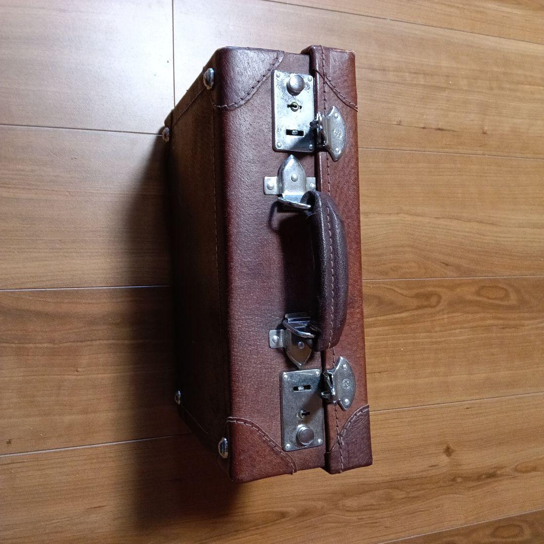 宇宙百貨ミニトランクケース