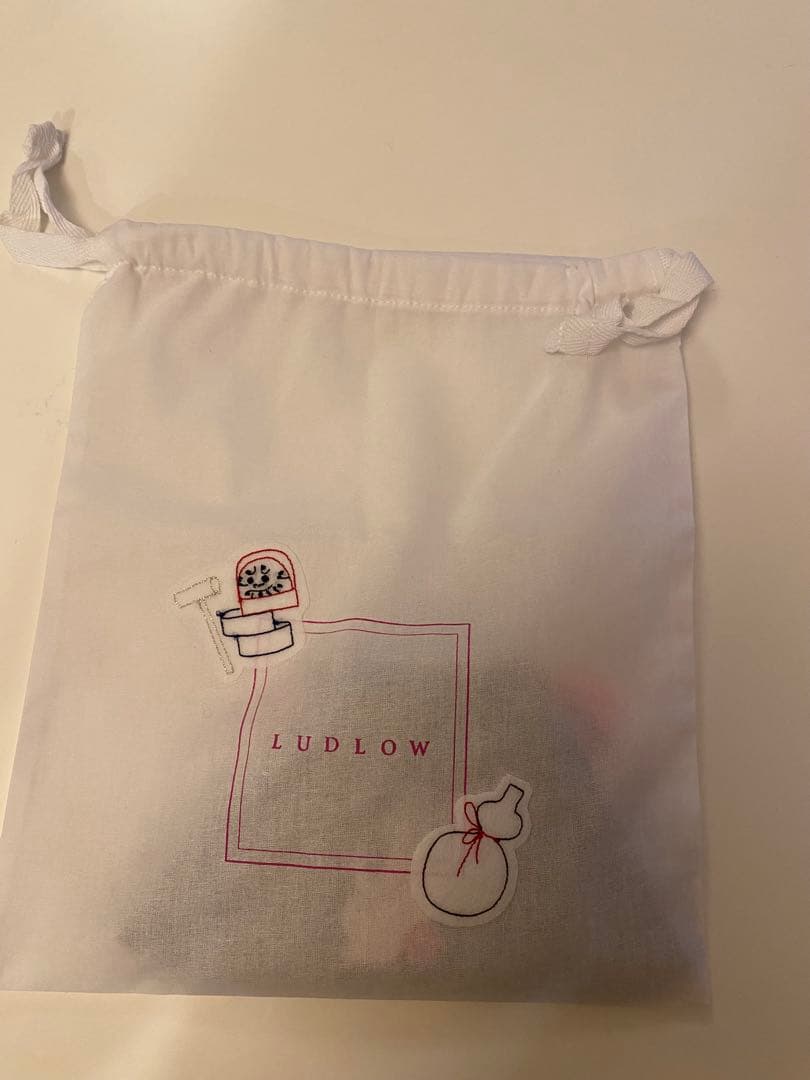 ラドロー　ポーチ　2026