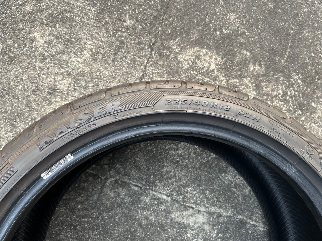送料込①KENDA KAISER タイヤ2/4本セット 225/40R18