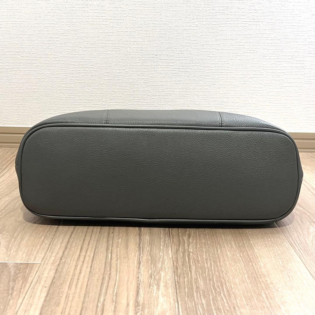 美品✨ コールハーン トライボロトート 2way 大容量　牛革　グレー
