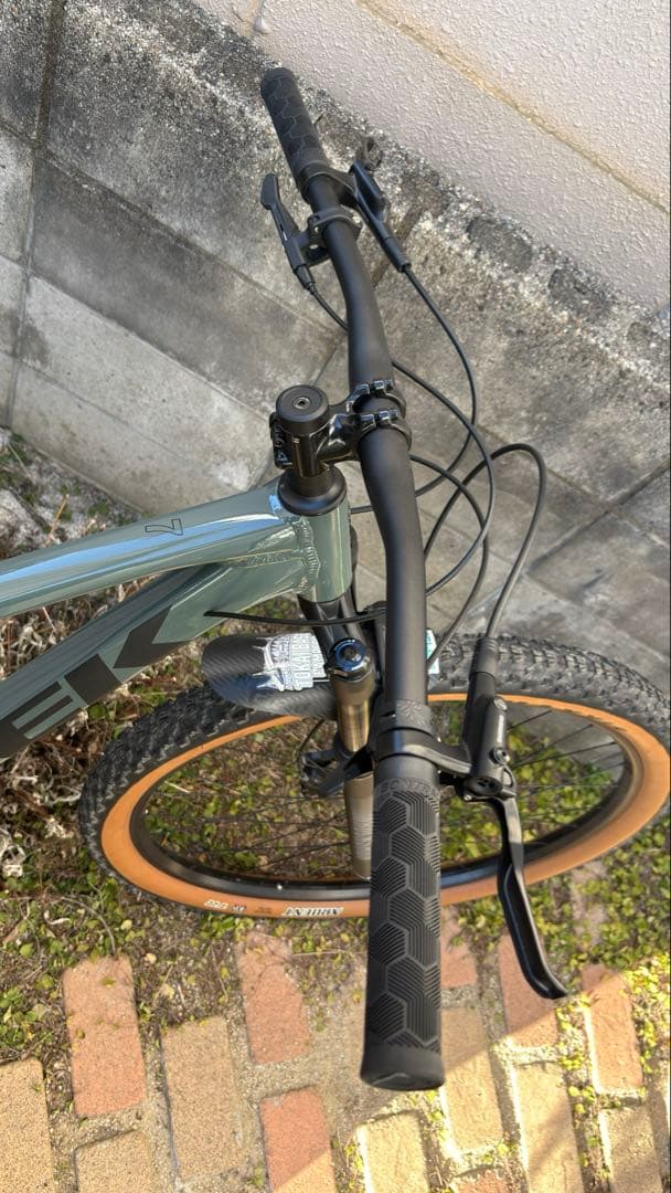 TREK Marlin7 Gen3 2024モデル　29er サイズ　M