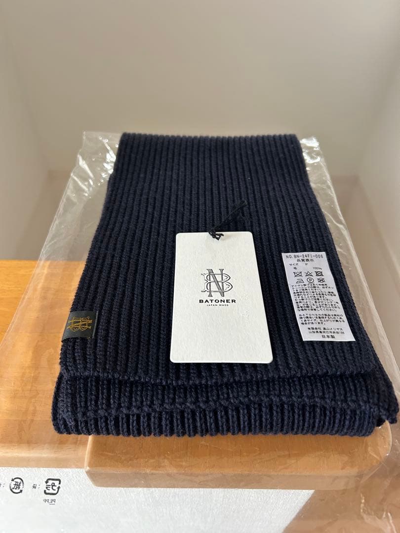 小物 BATONER SOLID WOOL MUFFLER NAVY