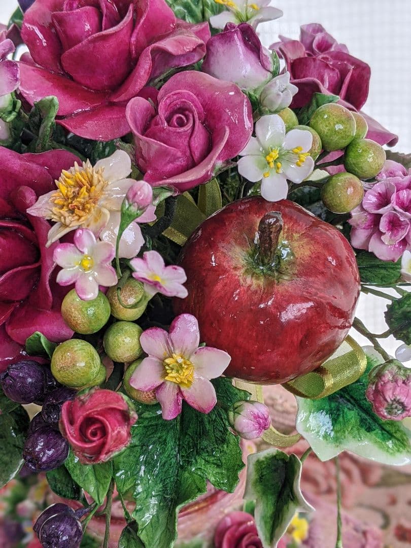 クレイフラワー❁ロココ調薔薇のフラワーアレンジメント❁ハンドメイド