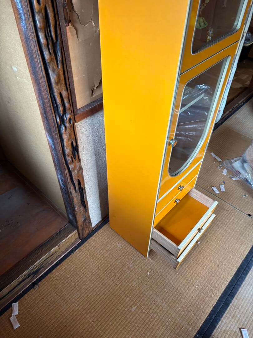 食器棚 昭和レトロ レトロポップ オレンジ イエロー キャビネット 収納棚 本棚