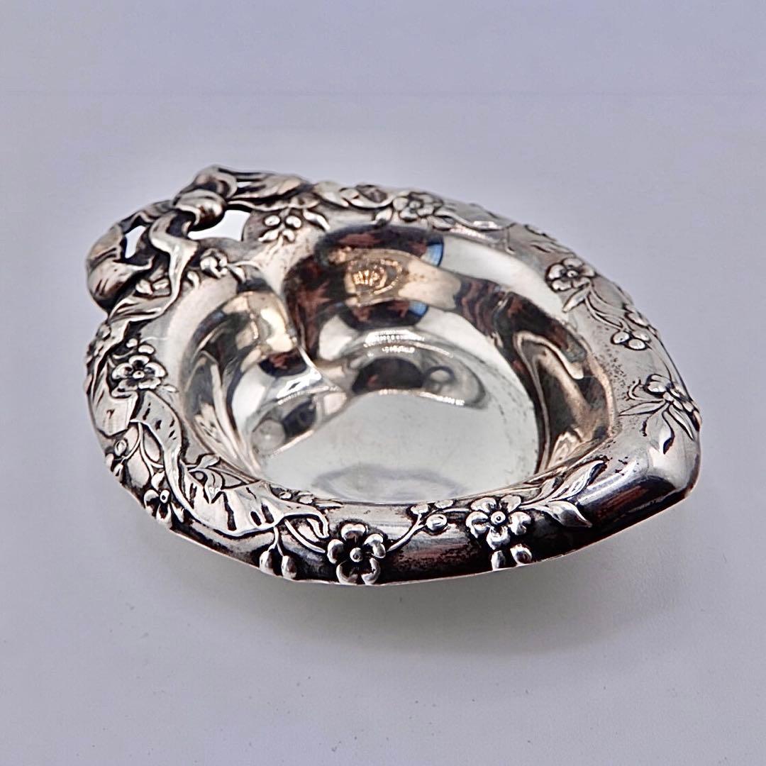 M1303 Antique 1910s Reed & Barton ハートトレイ