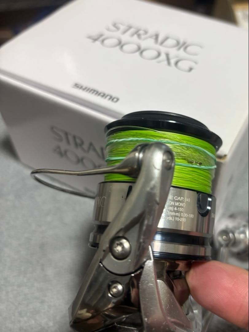 田*典様 SHIMANO STRADIC 4000XG スピニングリール