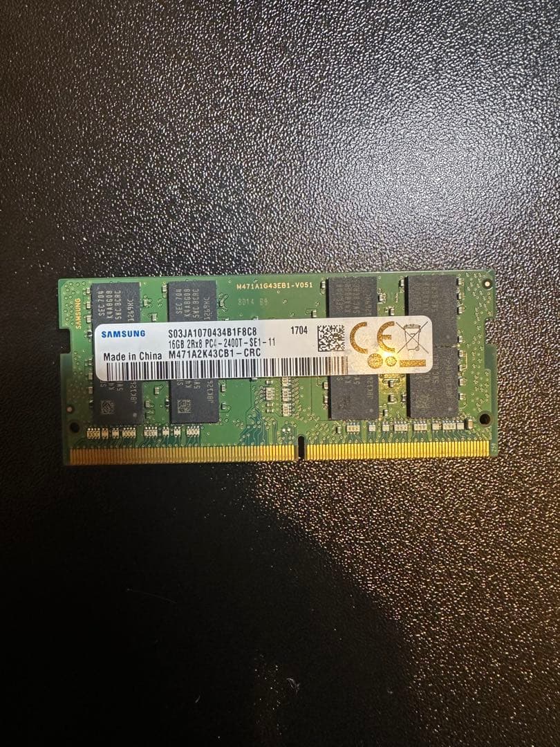 Samsung SODIMM DDR4 メモリー 16G B
