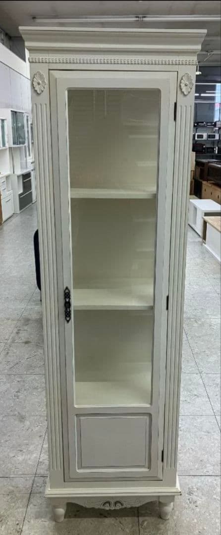 シェルフ　カップボード　飾り棚　フレンチアンティーク風