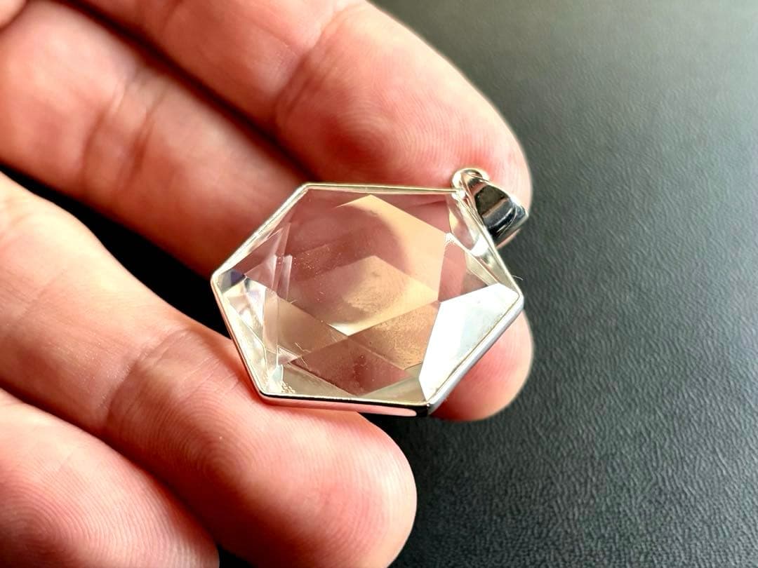 夢幻品質　秘蔵放出　光纏いし神の聖石　ガネッシュヒマール水晶PT　〜夢幻六芒星〜