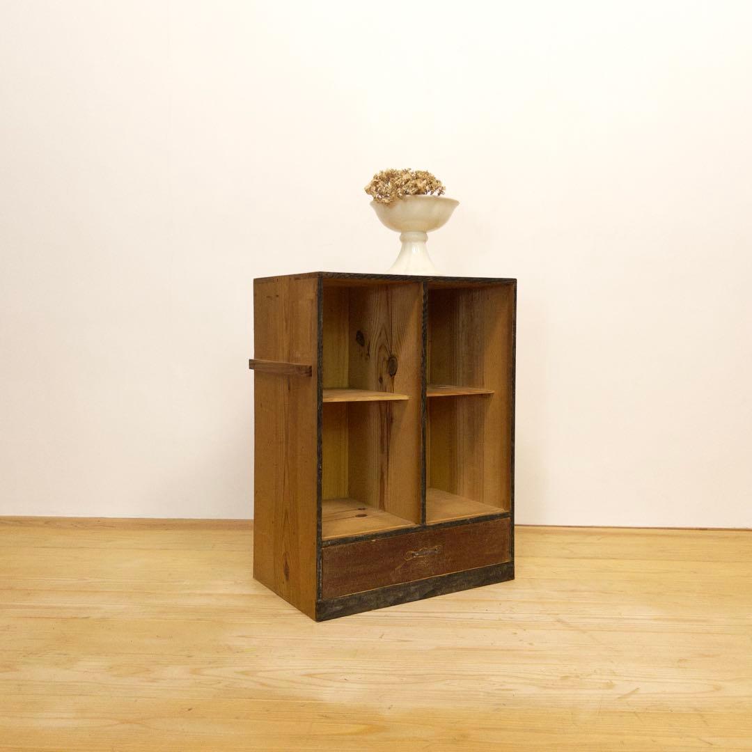 木製　収納棚　小ぶり　古道具　古家具　和家具　ビンテージ　アンティーク　レトロ