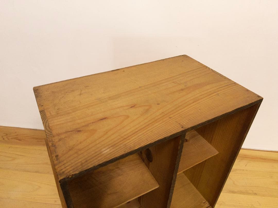 木製　収納棚　小ぶり　古道具　古家具　和家具　ビンテージ　アンティーク　レトロ