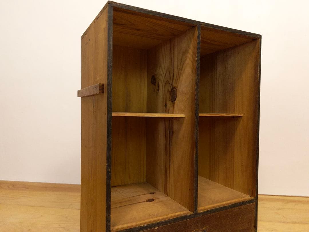 木製　収納棚　小ぶり　古道具　古家具　和家具　ビンテージ　アンティーク　レトロ