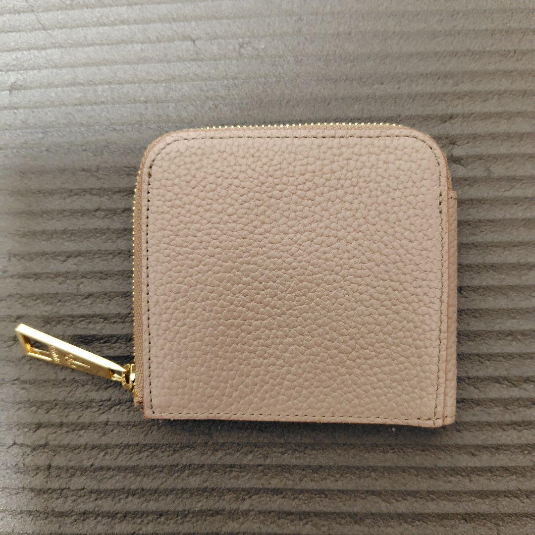 イアンヌIANNE2つ折り財布