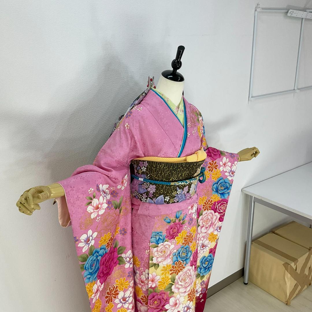 ミニーママ専用　お振袖 ピンク　薔薇づくし　正絹　美品　成人式