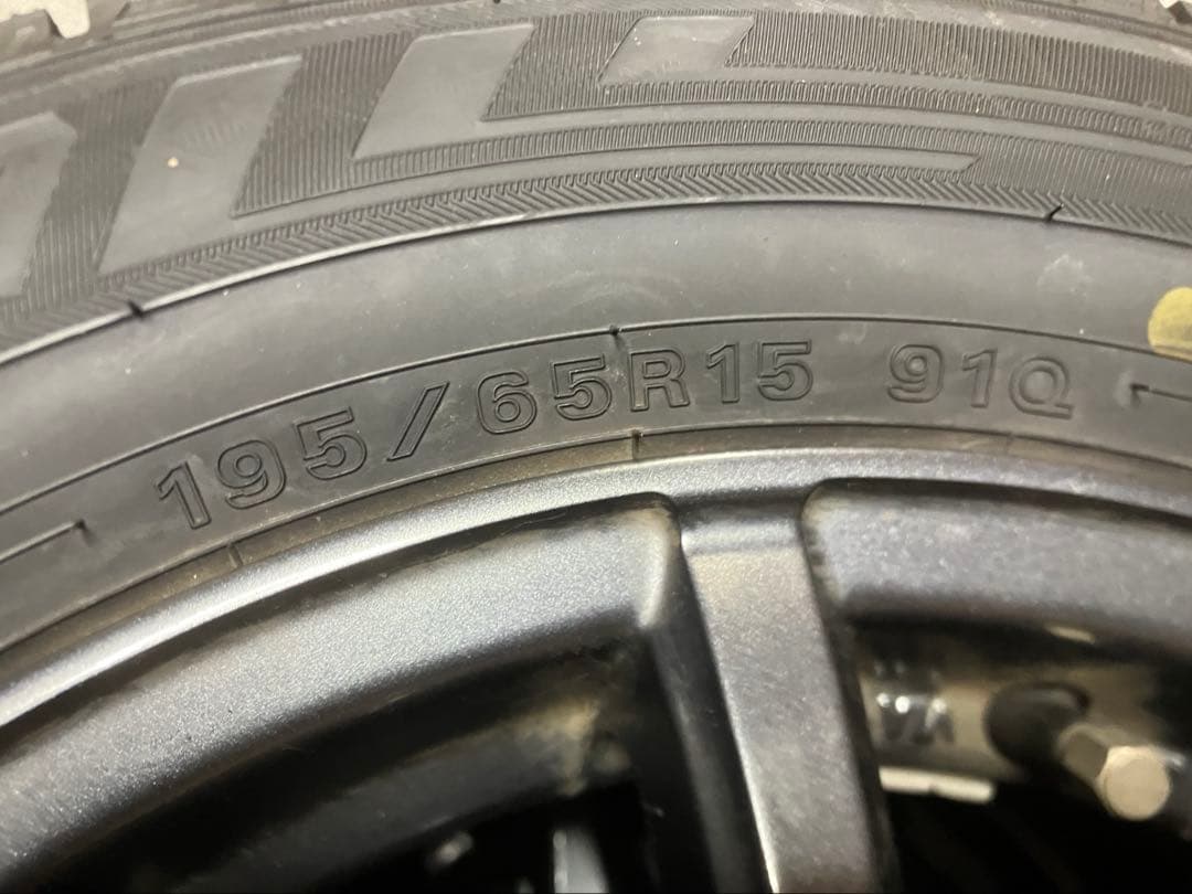 翌日発送 195/65R15 スタッドレスアルミホイール プリウス カローラなど