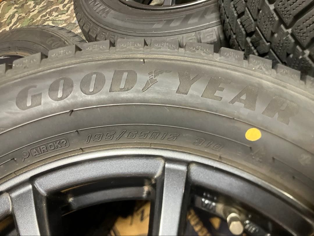 翌日発送 195/65R15 スタッドレスアルミホイール プリウス カローラなど