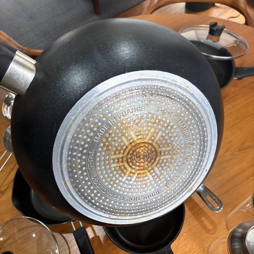 A*Q様 【中古・豪華まとめ売り】T-fal 等　フライパン　セット売りきり　ア