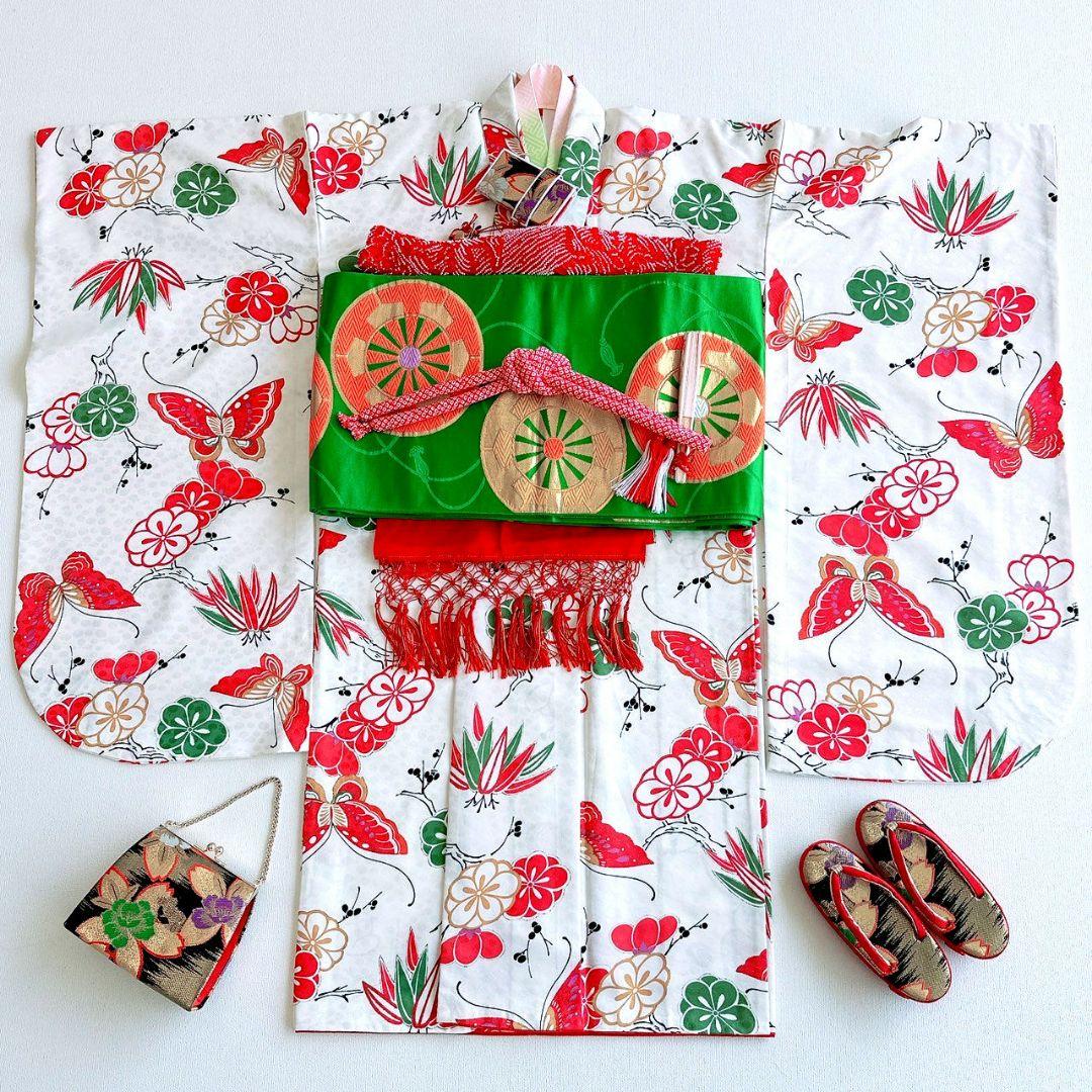 フルセット　七五三　７歳女の子　白系　蝶梅竹　レトロ　緑袋帯　簡単半衿　7075