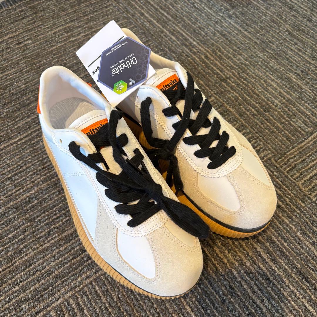 オニツカタイガー　デレシティ　25.0cm オレンジ