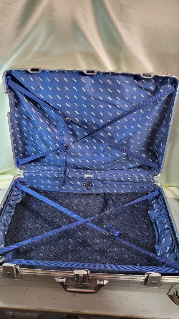 RIMOWA(リモワ) キャリーバッグ トパーズ 931.77 シルバー /4輪