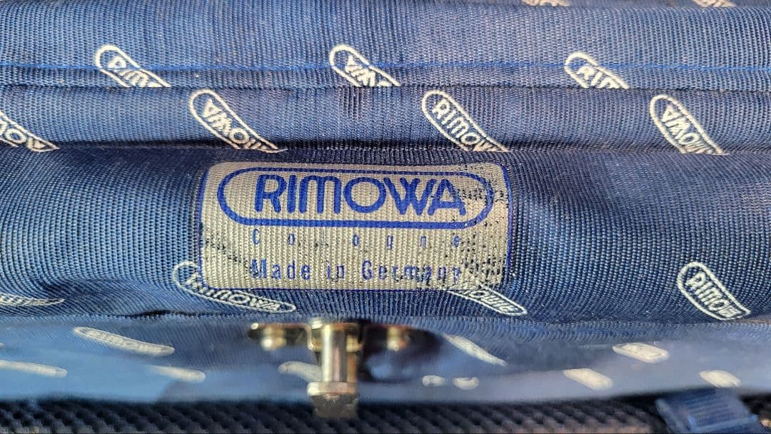 RIMOWA(リモワ) キャリーバッグ トパーズ 931.77 シルバー /4輪