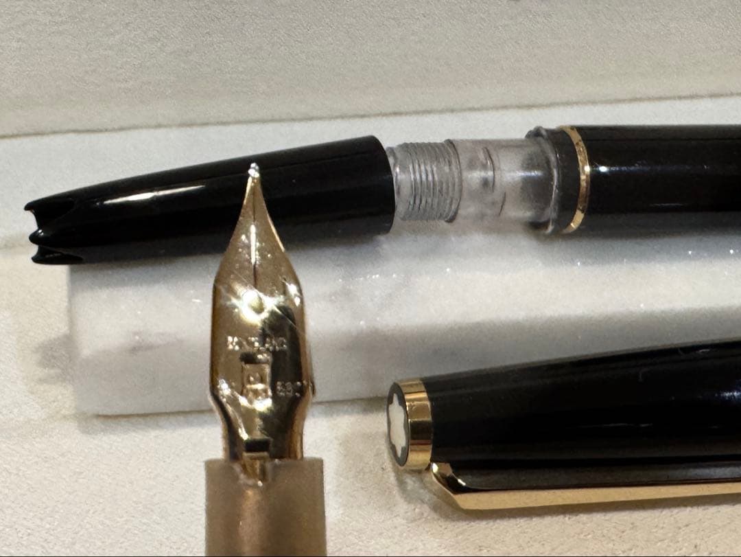 【極美品】モンブラン No.221(超希少： 過渡期モデル) ブラック万年筆