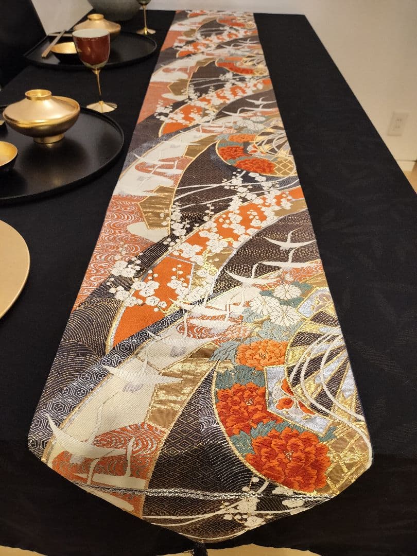 A683★逸品‼️純金箔 24K‼️ひな祭り‼️正絹テーブルランナー2m12cm