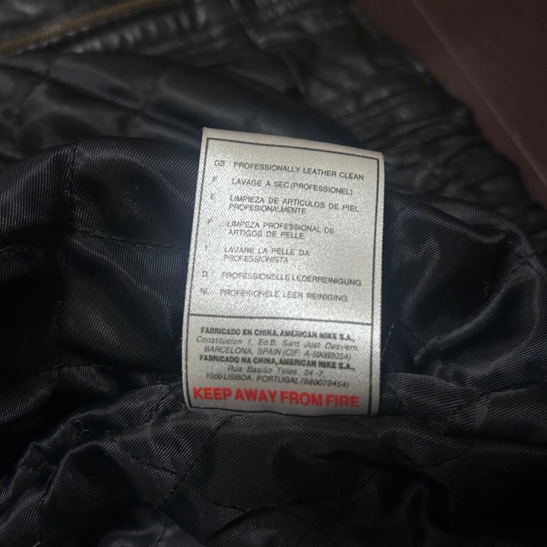 ポ*メ様 NIKE ブラックレザージャケット Lサイズ