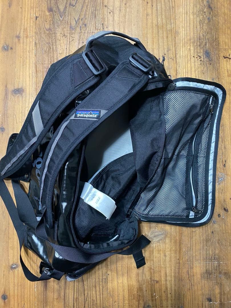 パタゴニア　ブラックホール　ダッフルバッグ　45L 2way ブラック