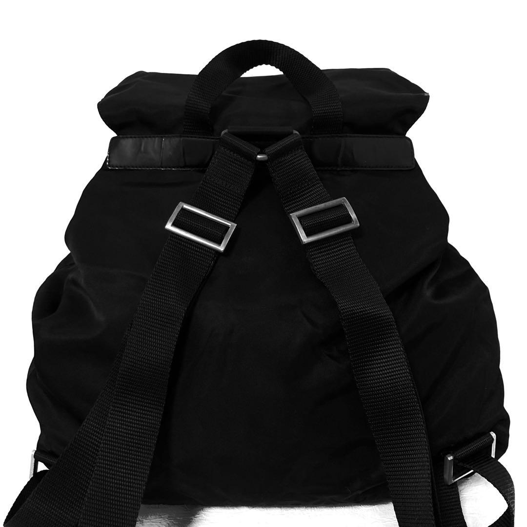 良品　PRADA プラダ　リュック　バックパック　ナイロン　A4 ブラック　黒