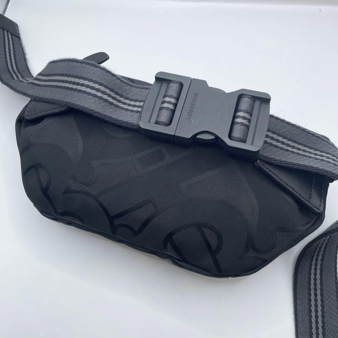 特価✨ バーバリー TBロゴ ウエストバッグ モノグラム ブラック ナイロン