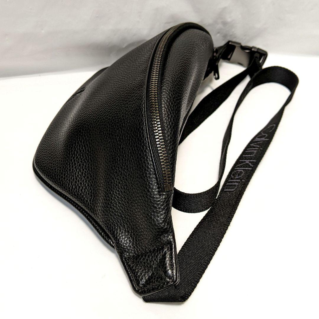 美品   ボディバッグ ウルトラライトウエストバッグ