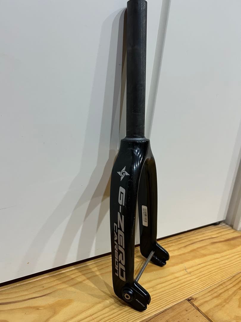 GIPSY G-ZERO カーボン　フロントフォーク　ストライダープロ