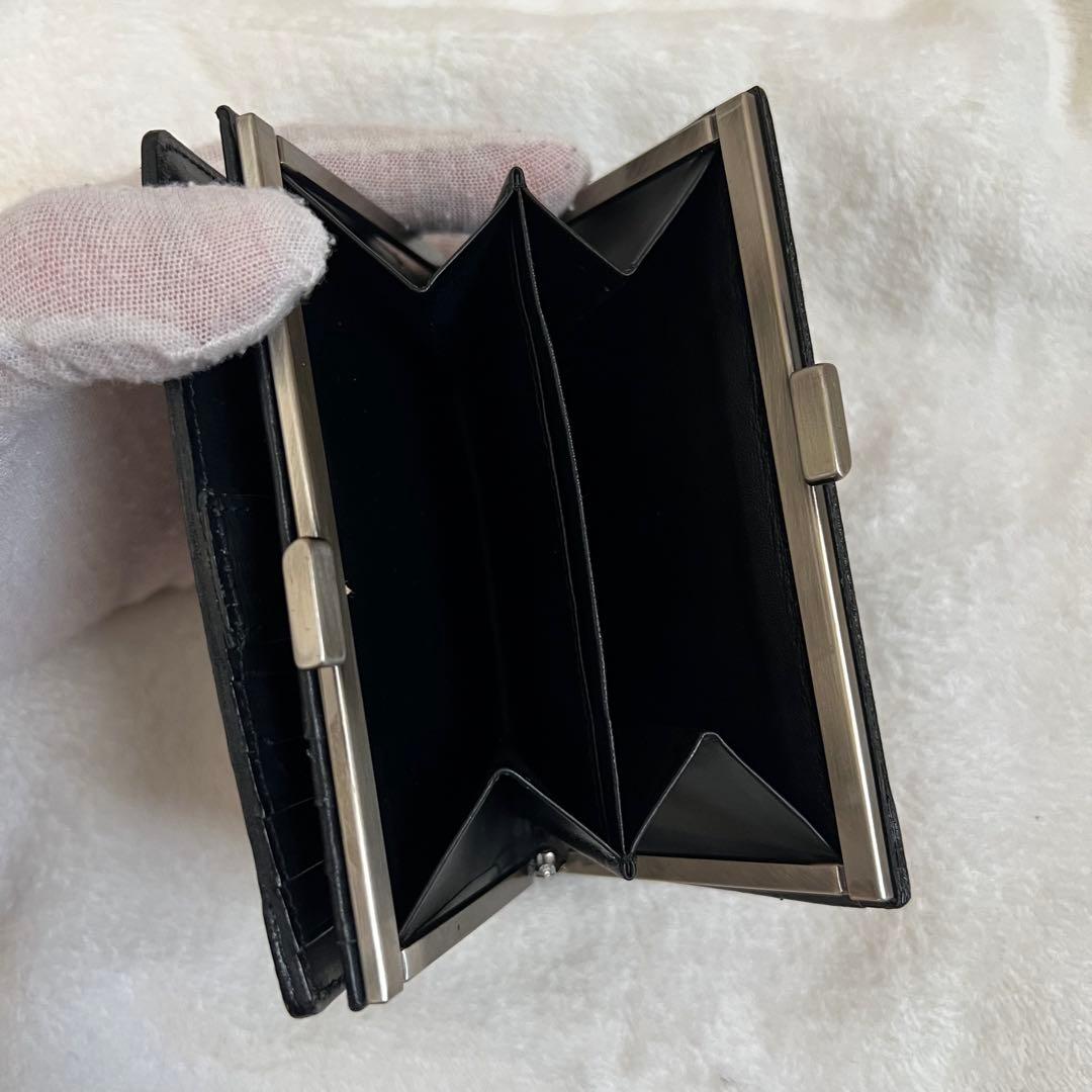 圧巻のデザイン　ジャンポールゴルチエ　二つ折り財布　レザー　ドラゴン　金