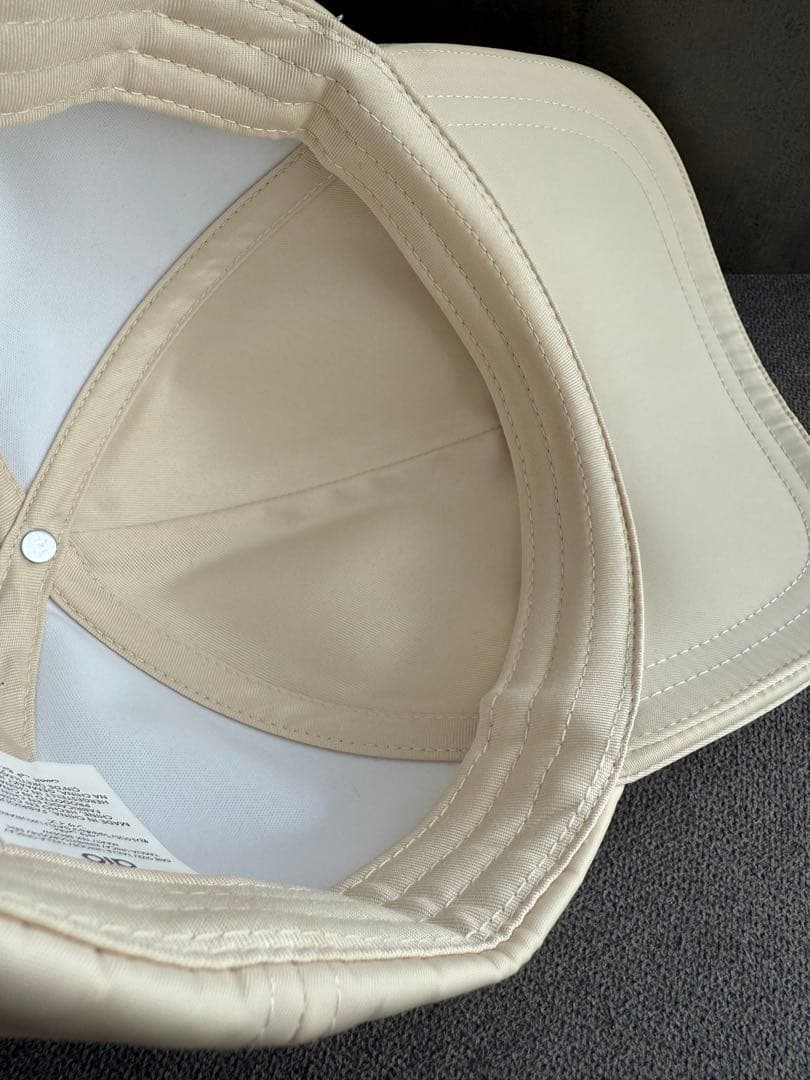 AloYoga アロキャップSatin Off-Duty Cap