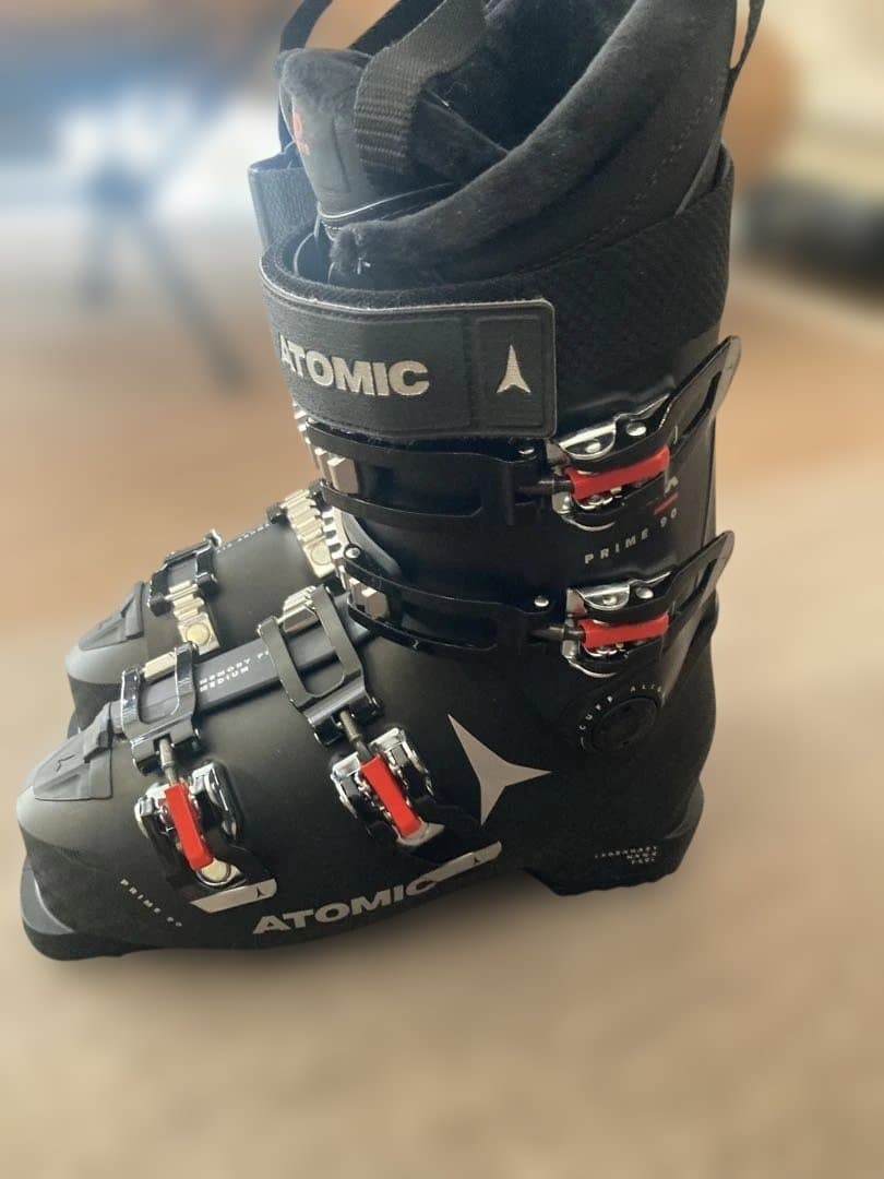 23 ATOMIC HAWX 90 スキーブーツ