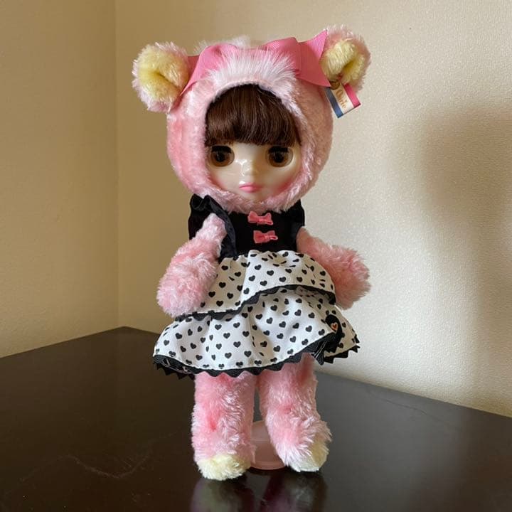 ブライス　シェリーバベット