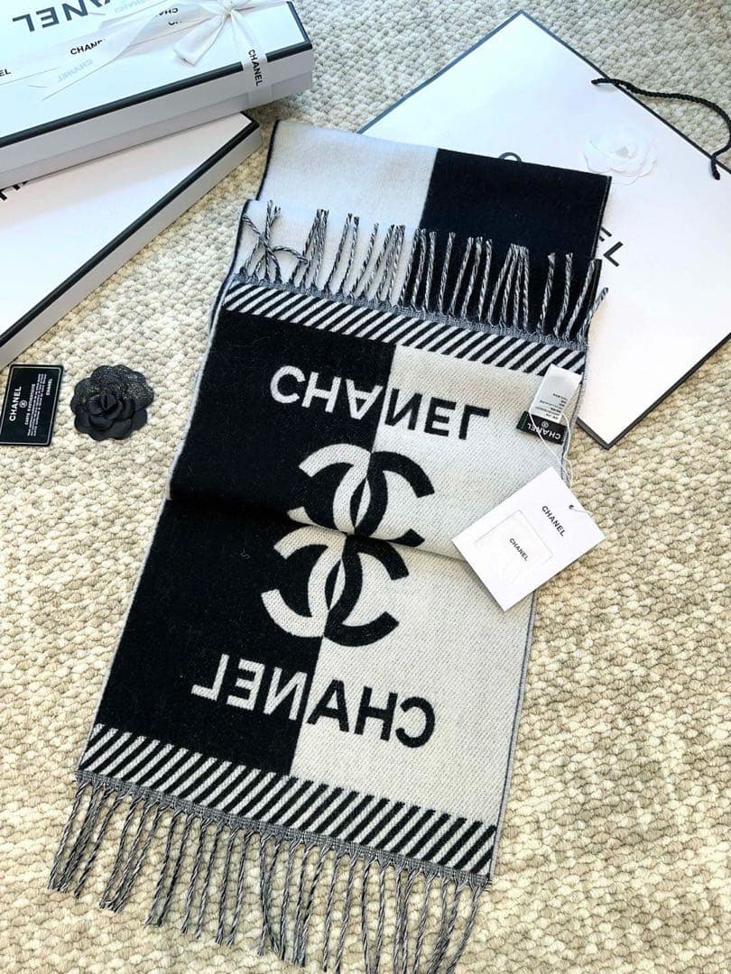 CHANEL マフラー 184×34cm