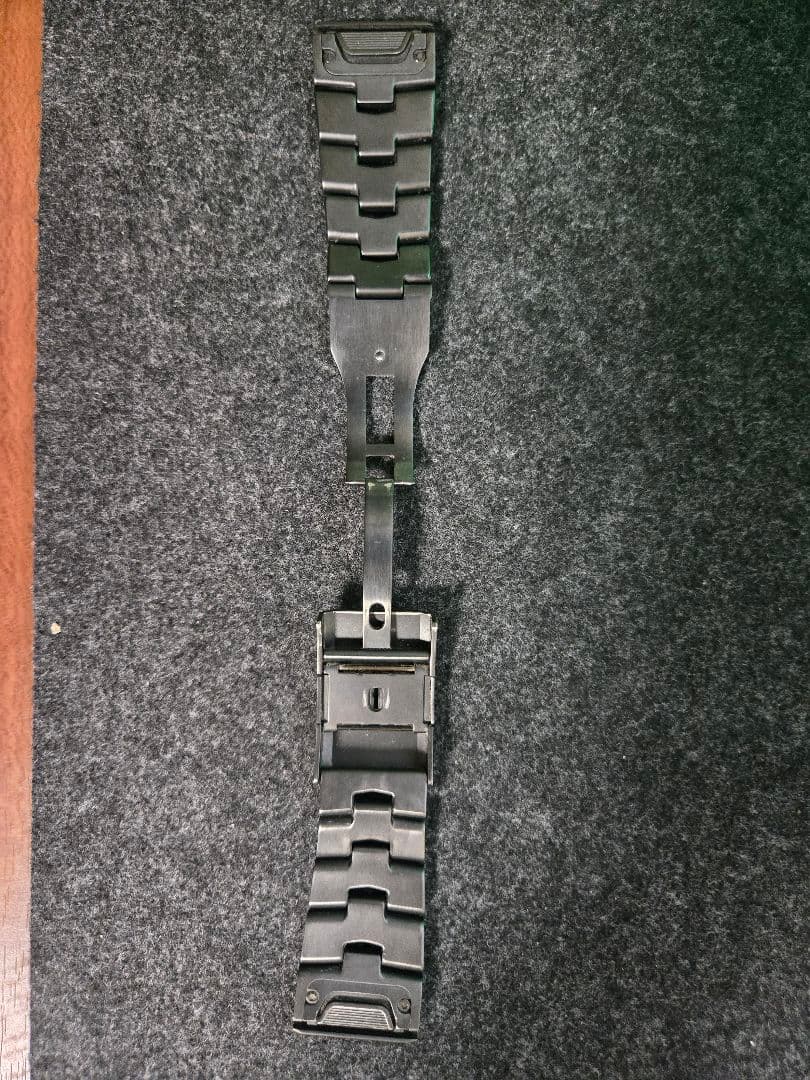 GARMIN DLC 純正チタンベルト 26mm Fenix8 Quickfit