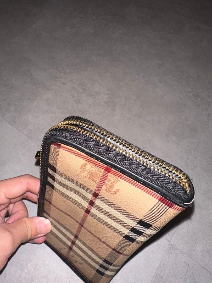 【極美品】BURBERRY バーバリー 長財布 ラウンドファスナー ノバチェック