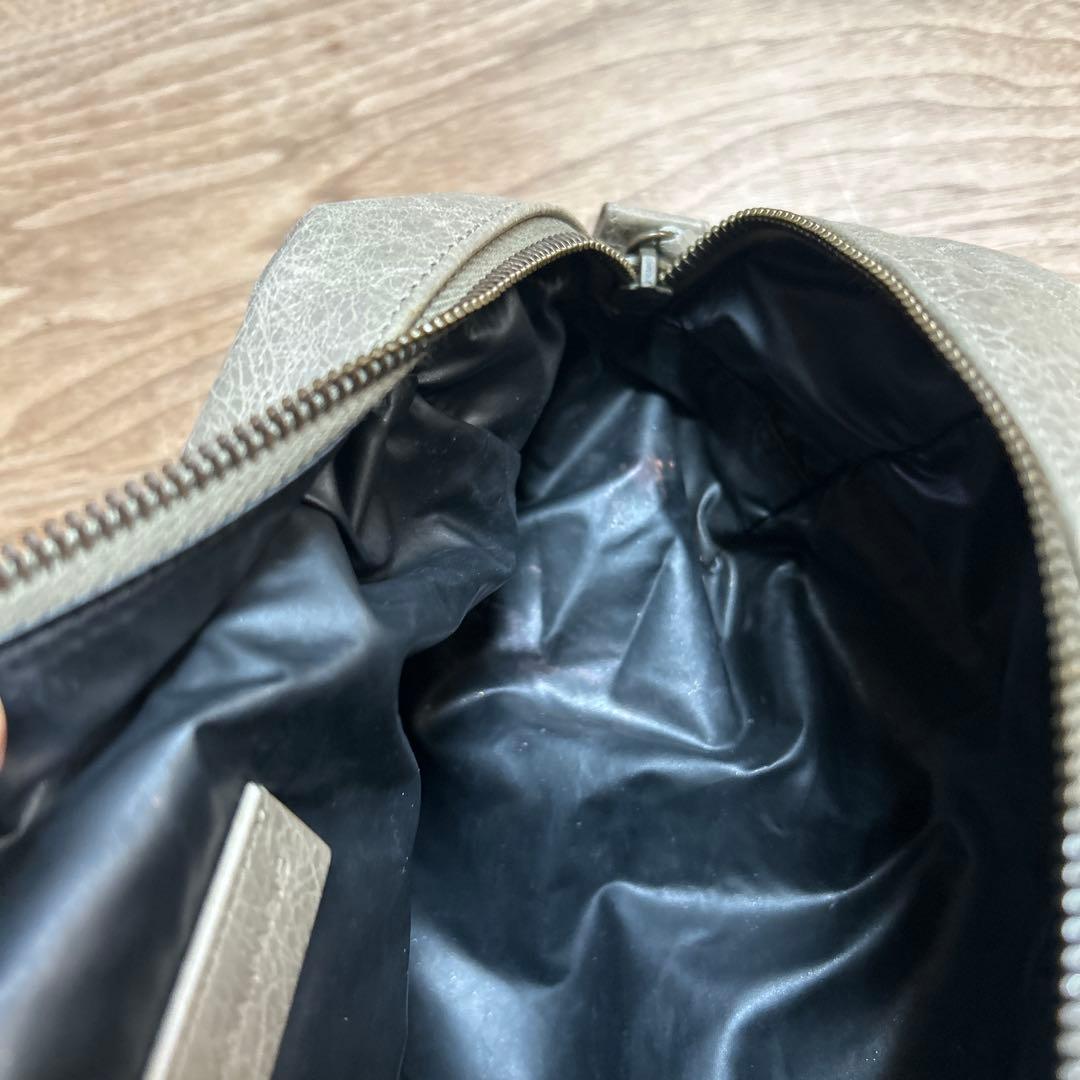 バレンシアガ BALENCIAGA レザーポーチ クラッチバック グレー