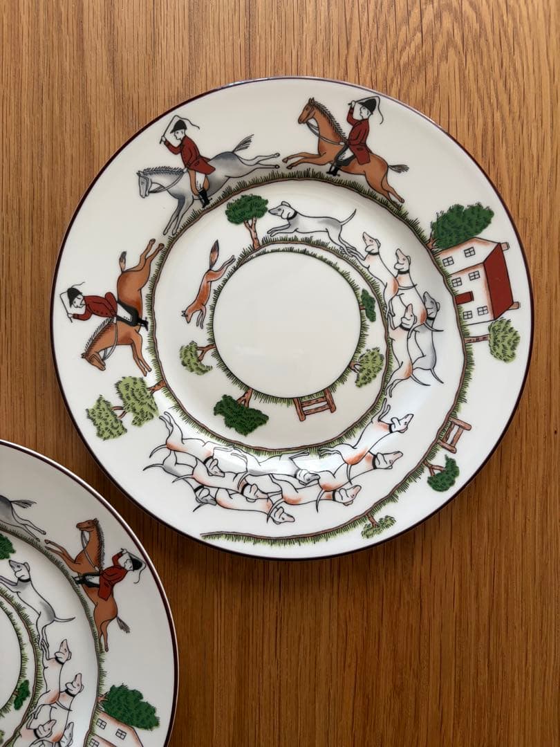 ウェッジウッド ハンティングシーン　黒壺　ケーキプレート 2枚セット